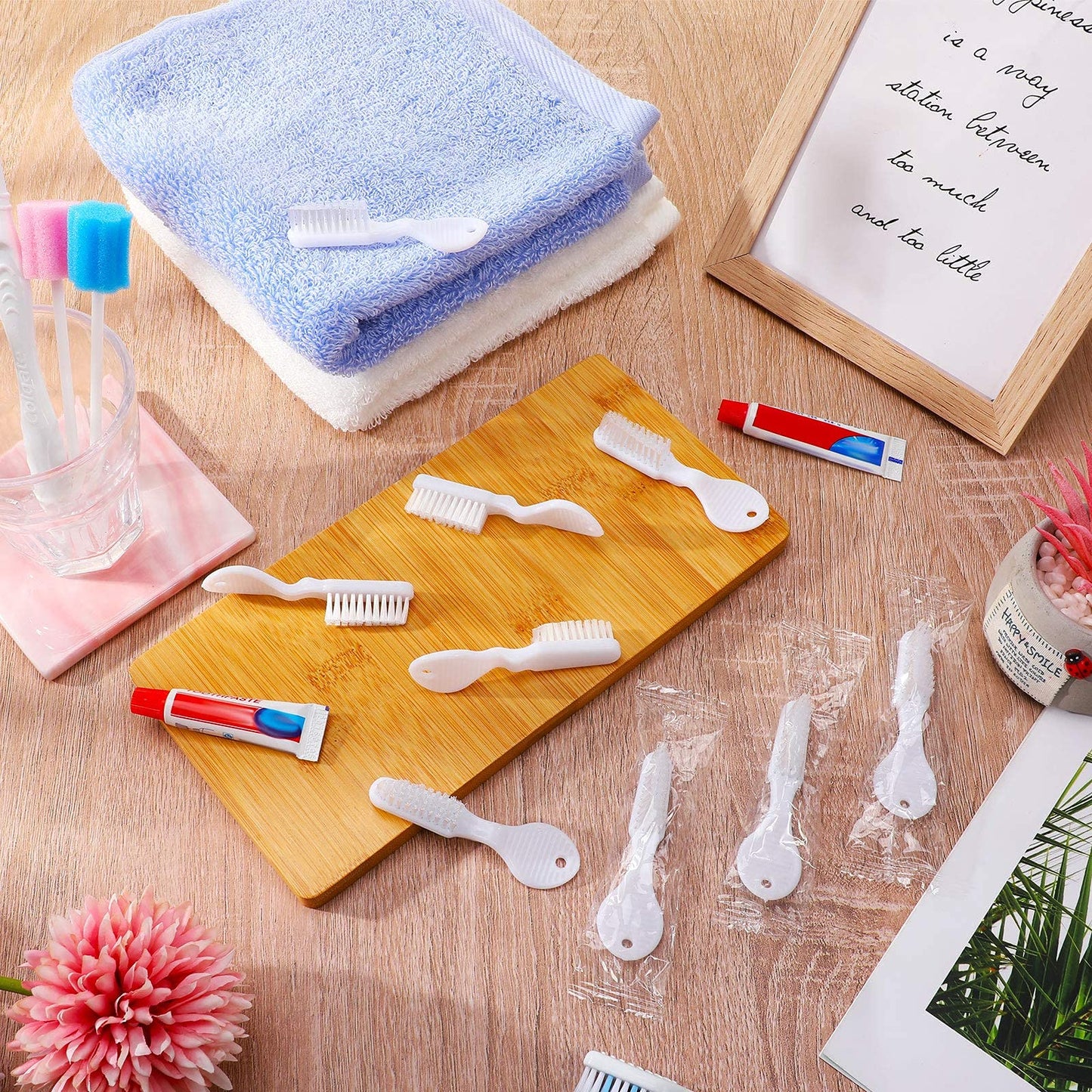 Patelai 200 Pcs Mini Toothbrush Thumbprint Individually Packaged Security Short Toothbrush Bulk with Soft Bristle Bulk for Portable Prison Camping Detention Center Travel Denture Teeth Cleaning