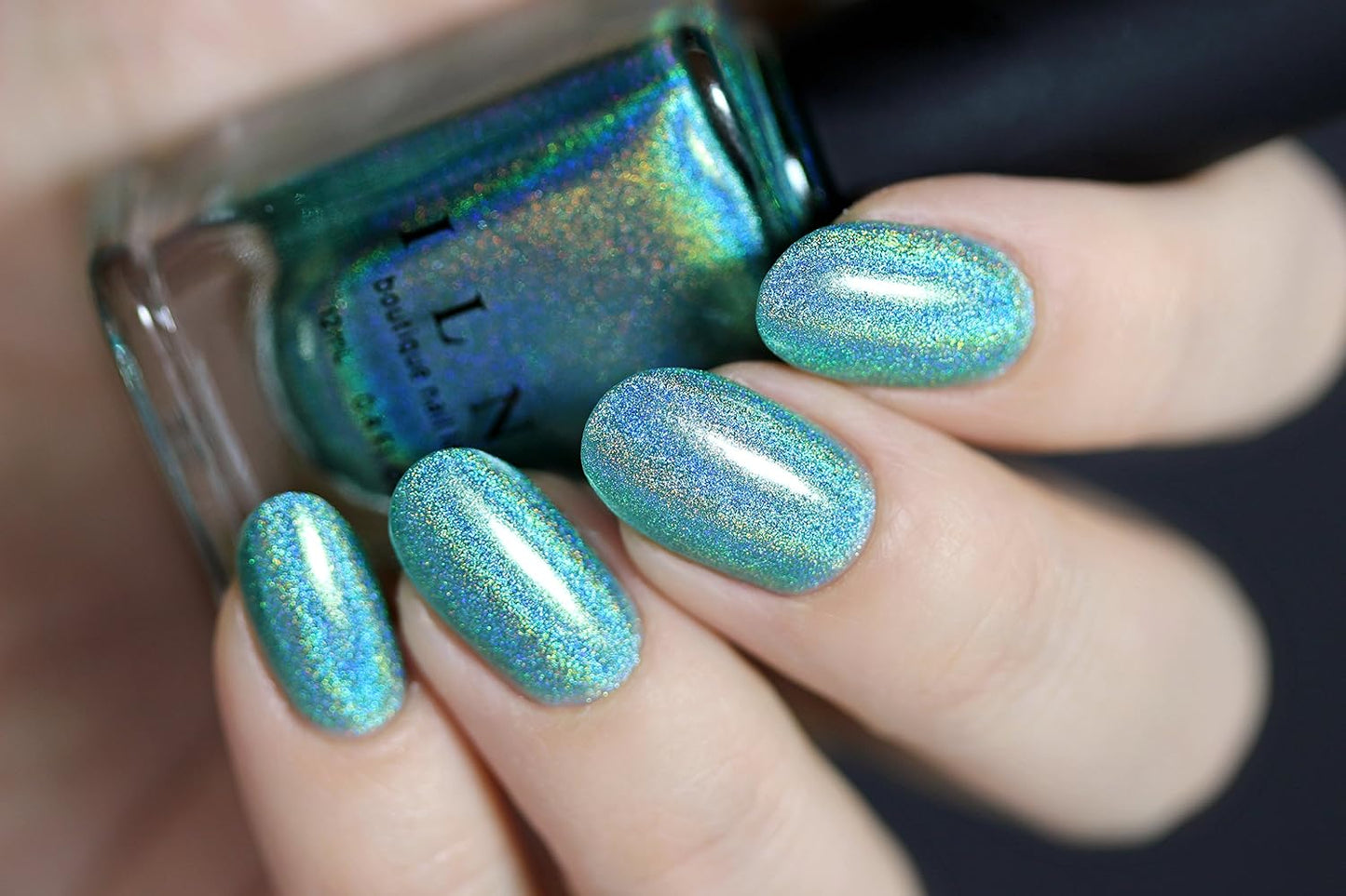 ILNP Aerial View Aquamarine Holographic Nail Polish - Chip Resistant, Long Wear, Non-Toxic, 12ml