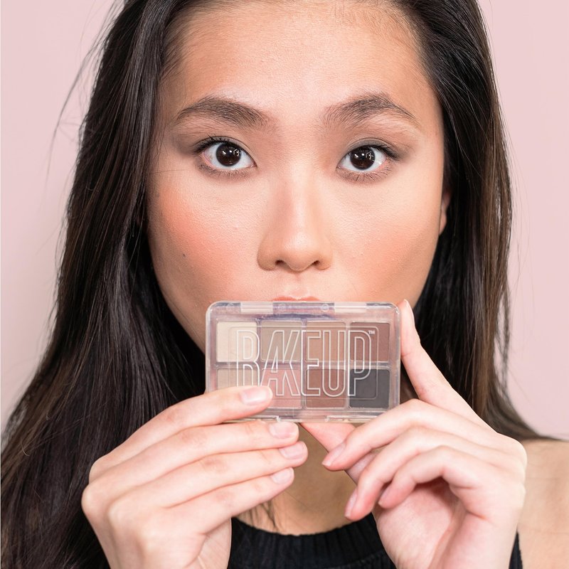BAKEUP Neutral Eyeshadow Palette — Mini Travel Size Nude Matte Palette for Women, 8 High Pigment Everyday Shades, Compact Palm-Sized, Vegan & Cruelty Free, Natural Earth Tones by Celebrity Jo Baker