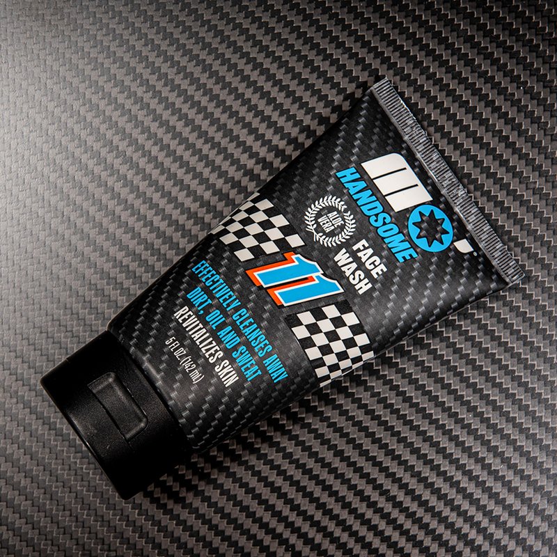 Mo' Handsome Men's Face Wash Deep Cleaning Facial Cleanser for Oily & Combination Skin - Aloe Vera, Vitamin E & Pro-B5 - Sulfate-Free, Paraben-Free Post-Workout Daily Face Wash for Men