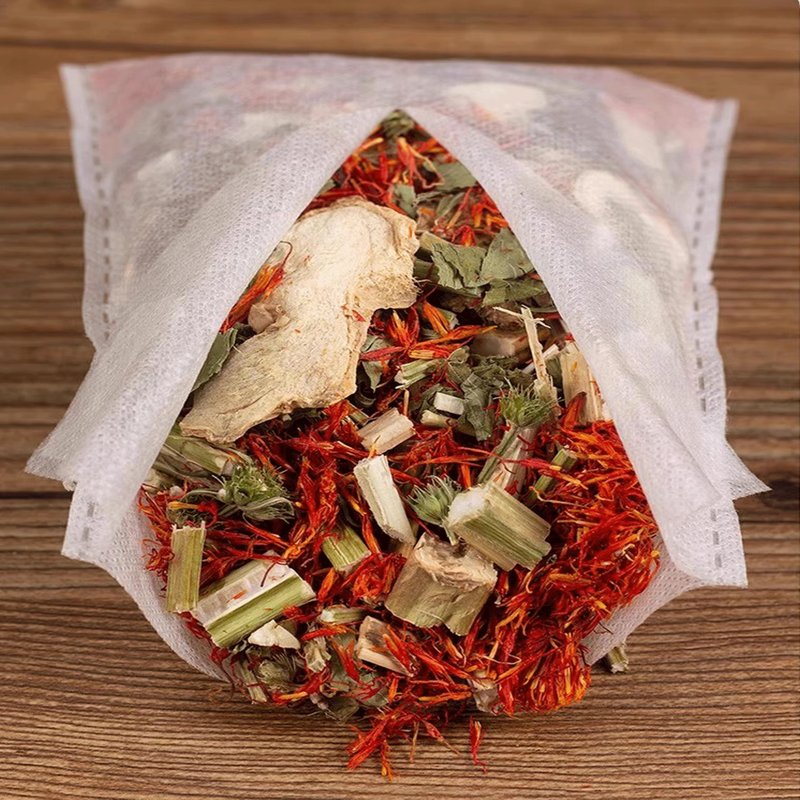 30 PCS Body Herbal Detox Foot Soak to Remove Toxins,Lymphatic Drainage Ginger Feet Soak,Mugwort Foot Detoxing Soak for Dry Cracked Feet Dispel Cold Remove Dampness 泡脚足浴包艾草叶