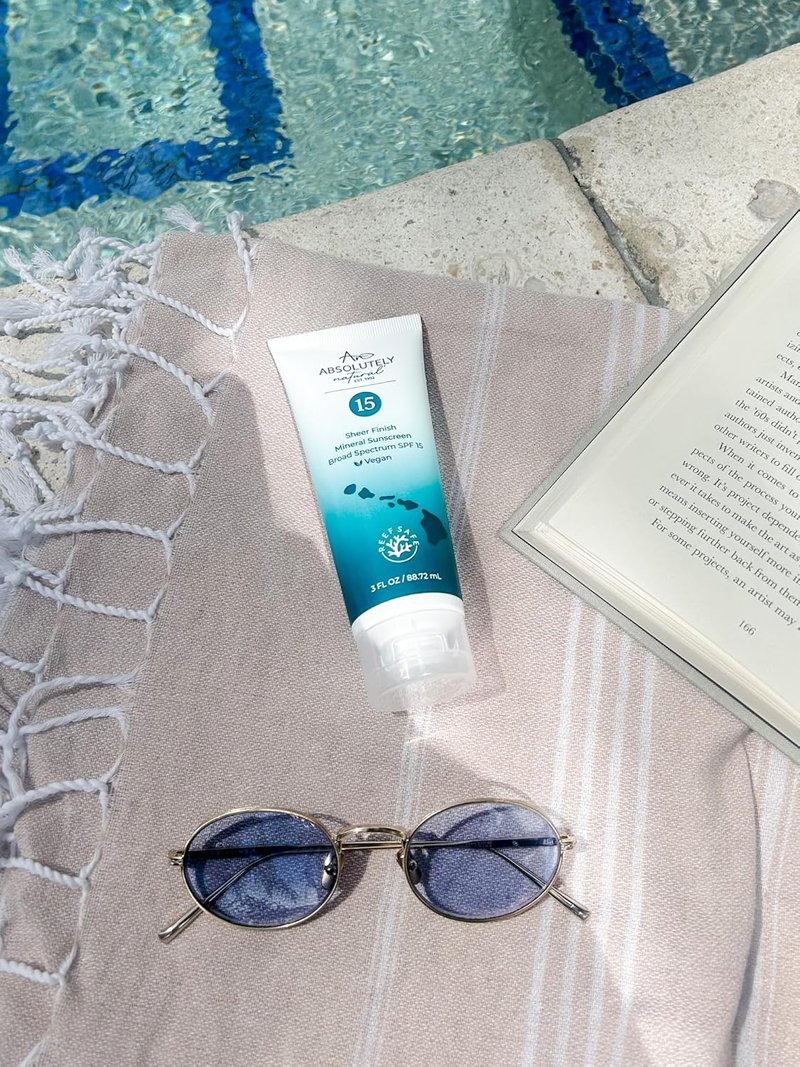 SPF 15 Mineral Sunscreen - Broad Spectrum Water-Resistant Lotion with Non-Nano Zinc Oxide & Vitamin E | 3 Oz