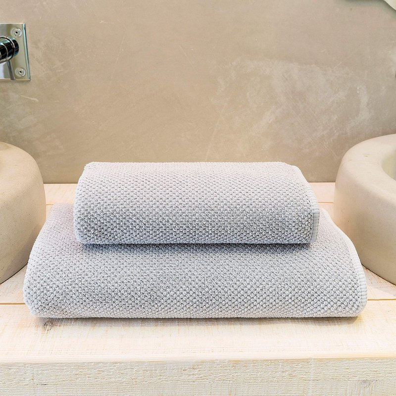 Graccioza Bee Waffle Wash Cloth 12" x 12" - 100% Egyptian Combed Cotton, 550 GSM - Elegant Waffle Pattern Bath Towels - Super Absorbent and Quick Dry Washcloth - Soft Body and Face Towel - White